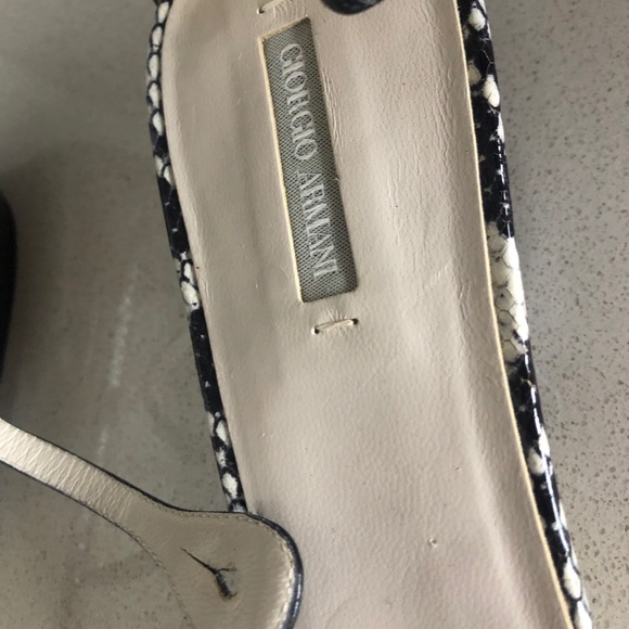 Giorgio Armani Snake Skin Black/White/Gray Ankle Strap Sandals - Picture 6 of 8